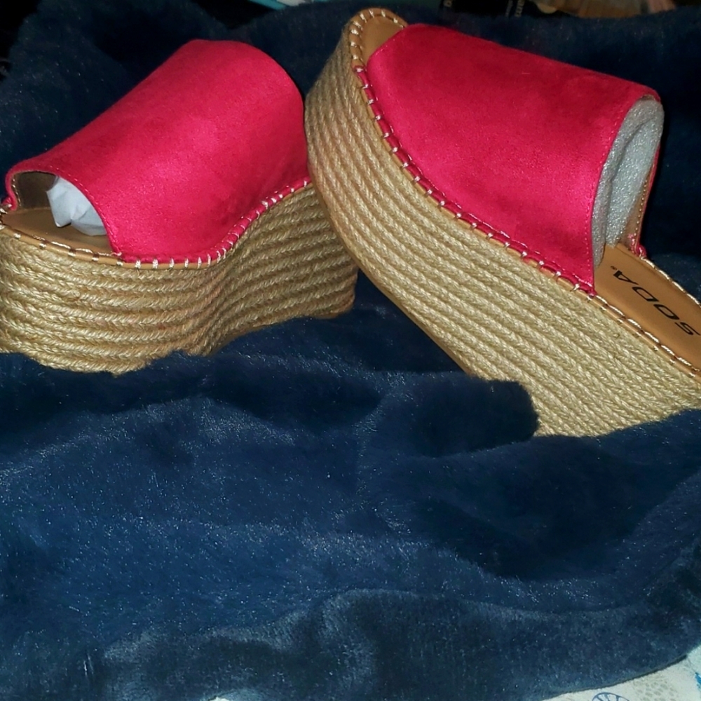 Shoes/Sandles